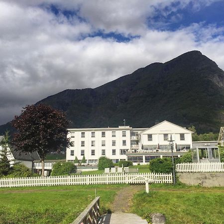 Skjolden Hotel Buitenkant foto