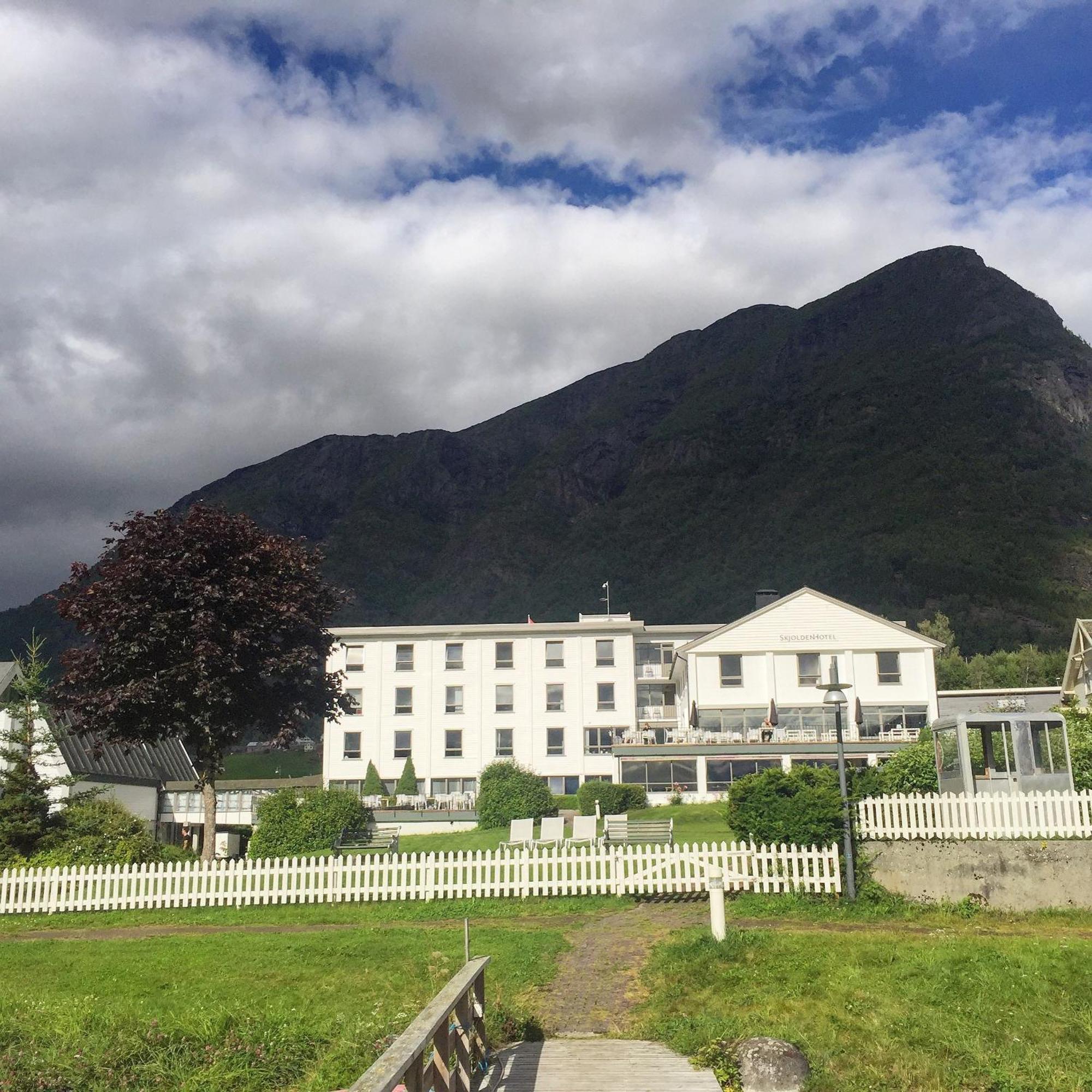 Skjolden Hotel Buitenkant foto
